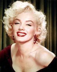 Outre la Rauw Alejandro, Lyanno, Brray musique vous pouvez écouter gratuite en ligne les chansons de Marilyn Monroe.